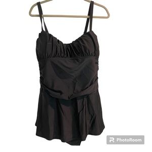 Tropical Escape Shirred Swim Dress 1 Pc. Swimsuit 4X size 26W $82 Black Padded